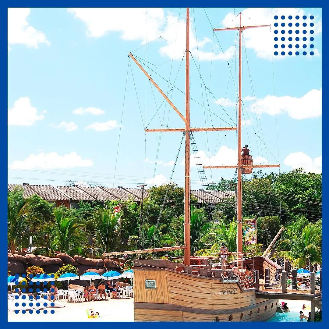 Cafe E Acesso Ao Clube Diroma Aqua Park E Hospedagem No Piazza Caldas Novas Lejlighed