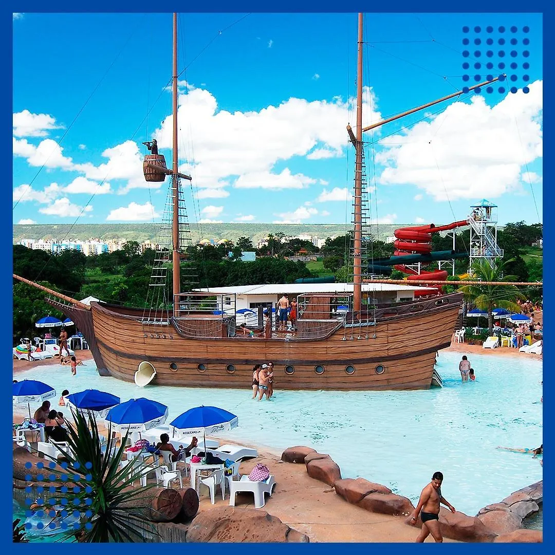 Cafe E Acesso Ao Clube Diroma Aqua Park E Hospedagem No Piazza Caldas Novas