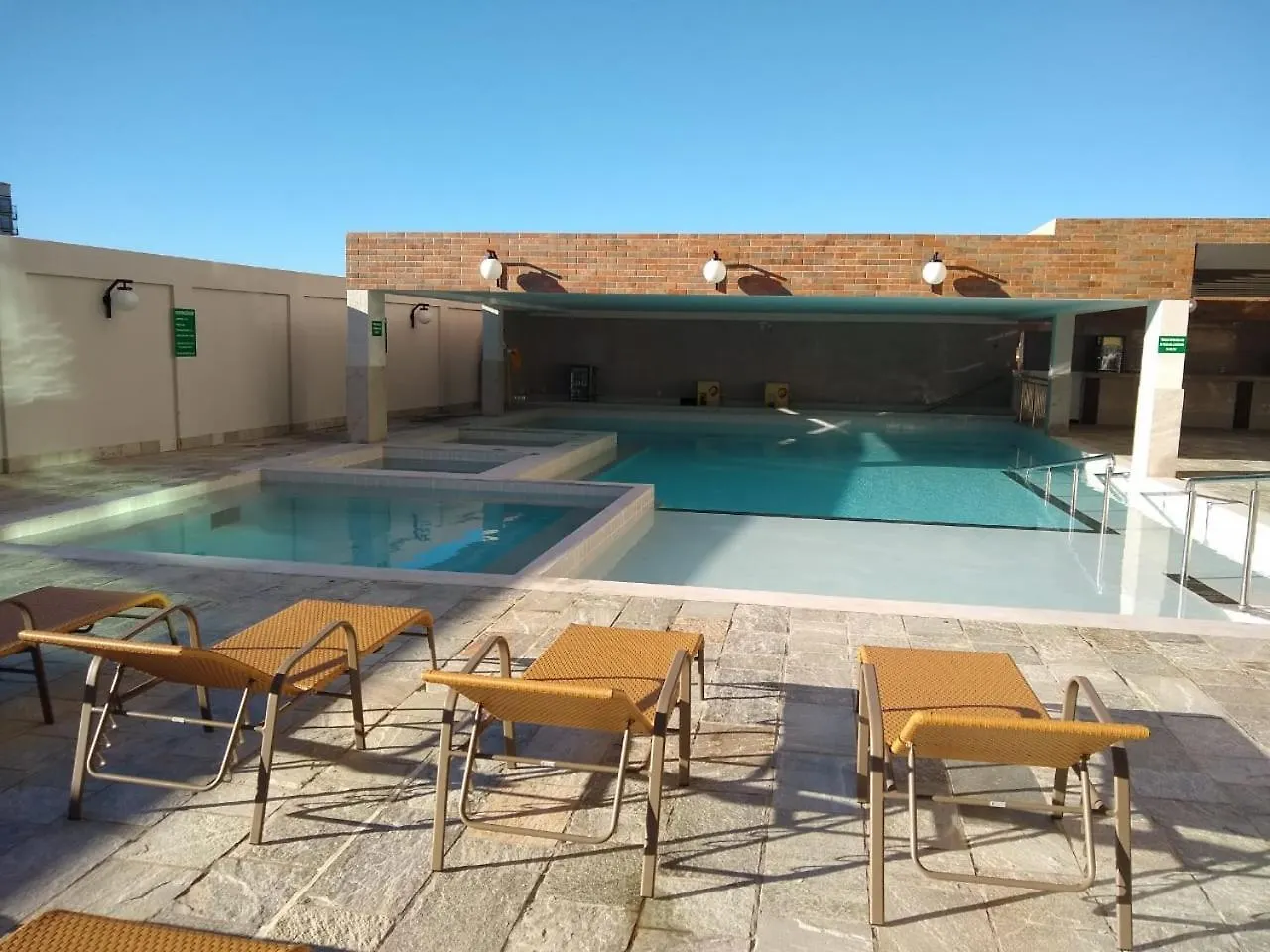Cafe E Acesso Ao Clube Diroma Aqua Park E Hospedagem No Piazza Caldas Novas